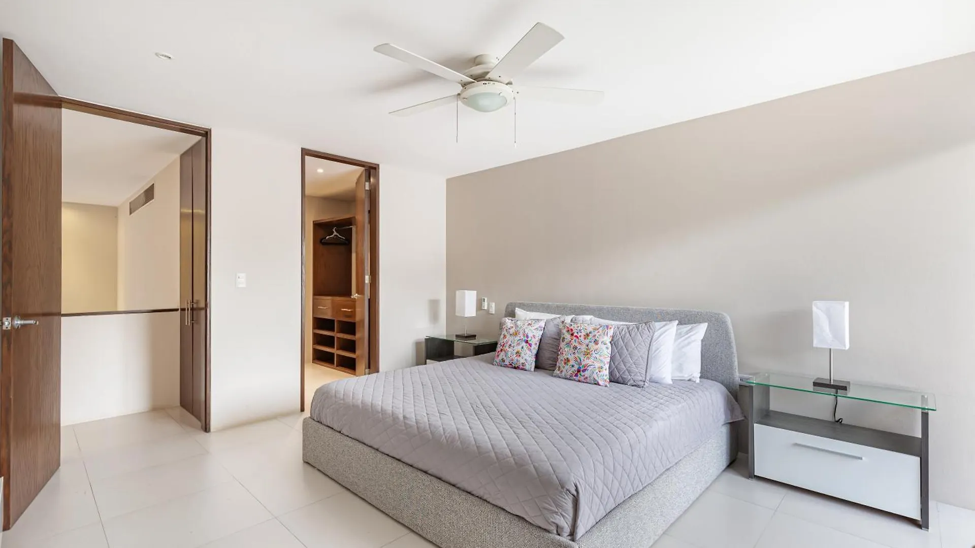 4 Bedroom House- Private Pool! Cancún