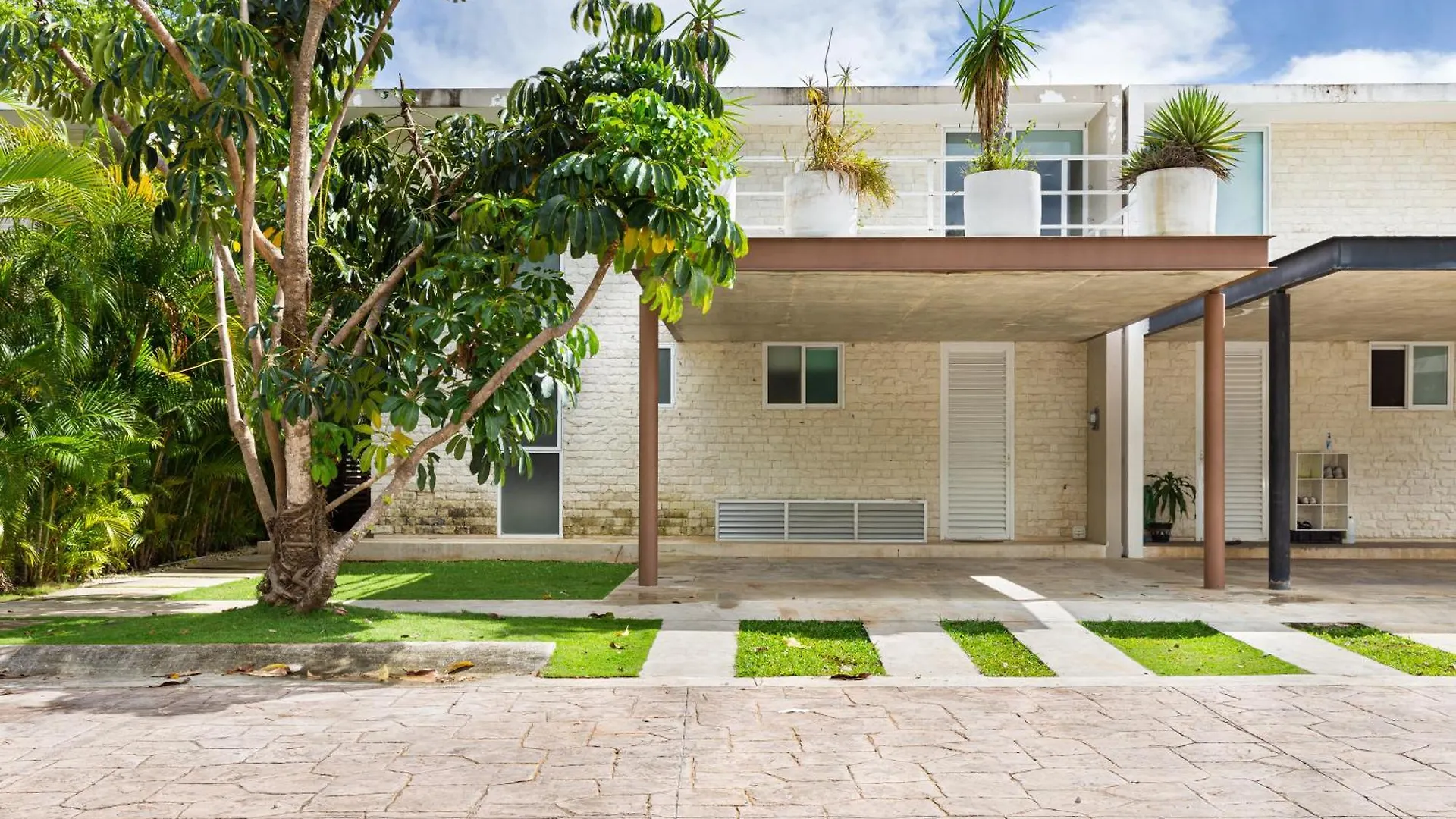 קנקון 4 Bedroom House- Private Pool! 0*,  מקסיקו